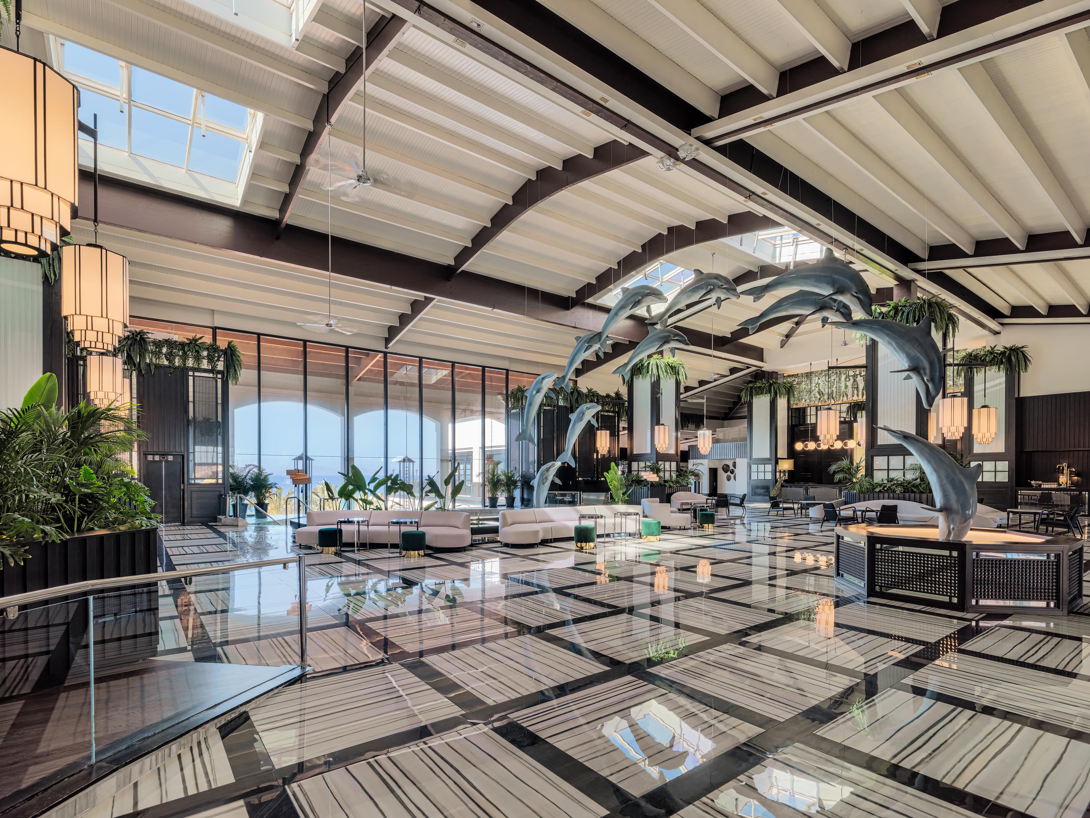 H10鲁比肯皇宫酒店 普拉亚布兰卡 外观 照片 The lobby of the hotel